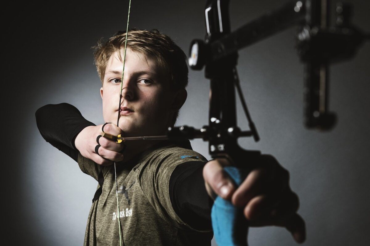archery finger tabs, arm guards and bow accessories at Extreme Archery, Mamaroneck